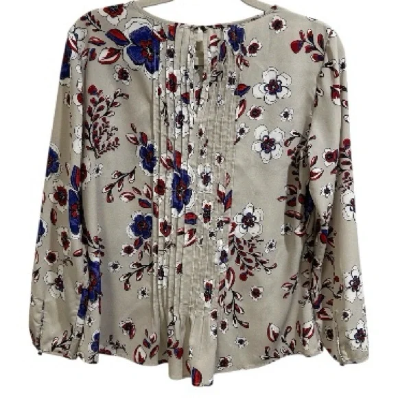 Banana Republic Floral Ruffle Blouse - Gray and Purple Size Small - Picture 6 of 9